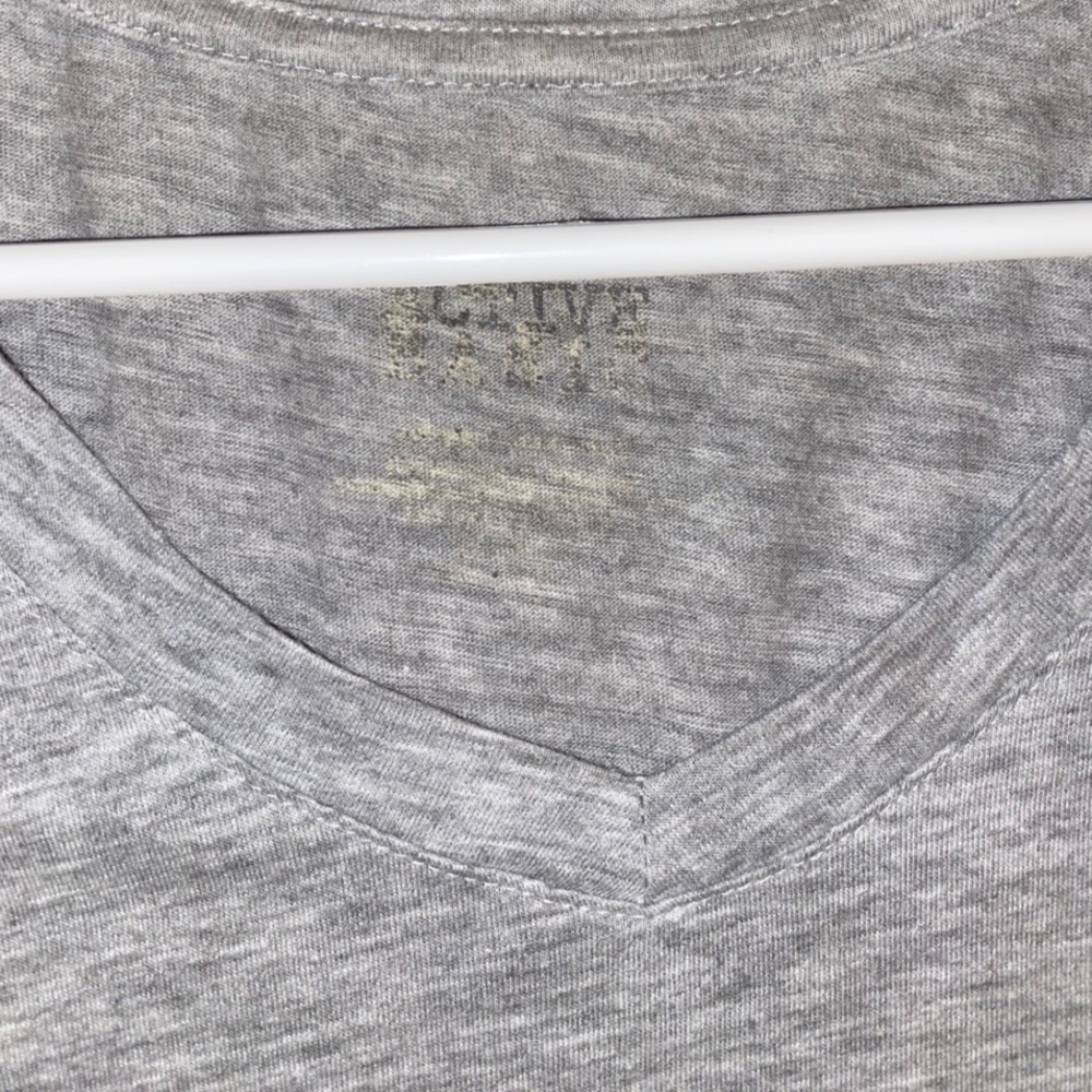 tee - Picture 3 of 4